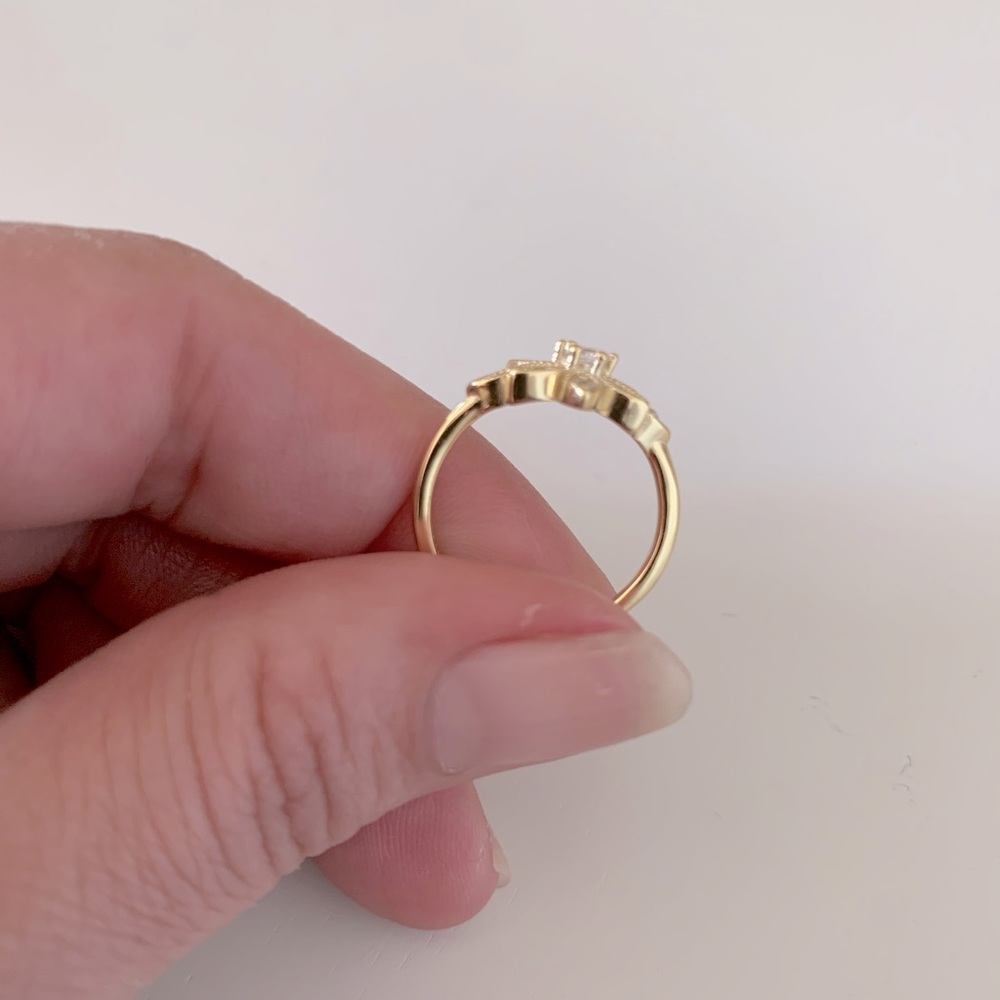 The Flower Ring | 14k Gold Plated - Picture 5 of 5